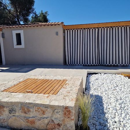 Sunny Villas Κλείσματα Εξωτερικό φωτογραφία